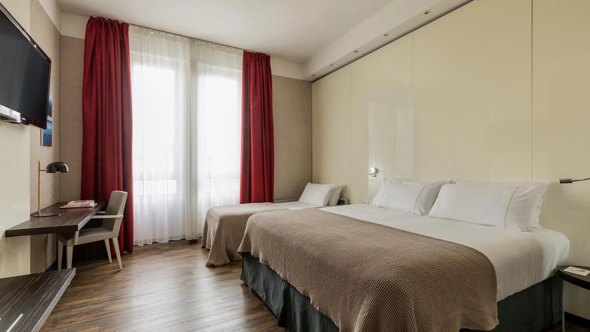 C-Hotels Atlantic Milán 4*,  Italia