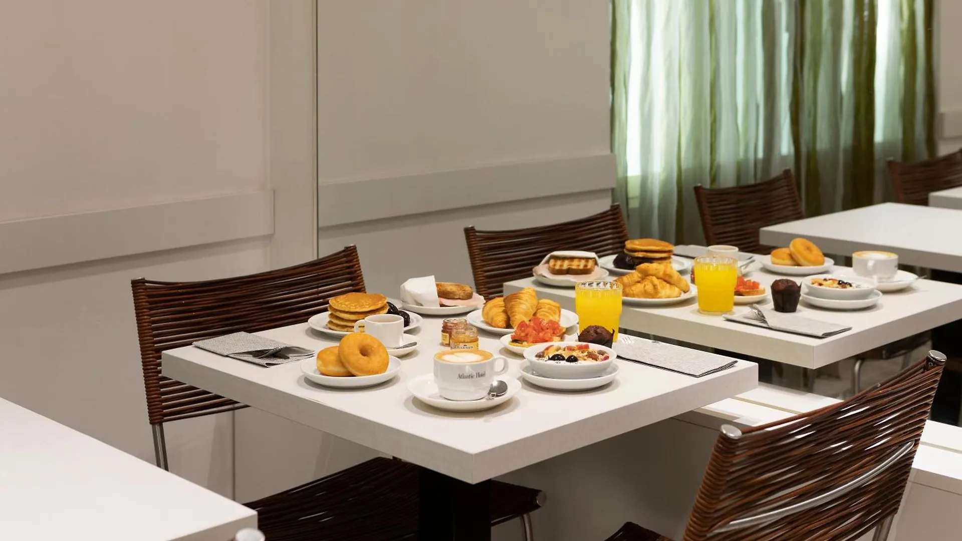 C-Hotels Atlantic Milán 4*,  Italia